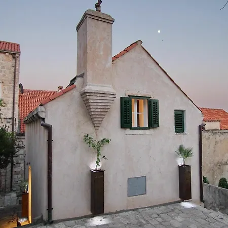 La E Bella Ντουμπρόβνικ
